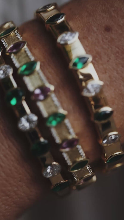The Liv Bangle